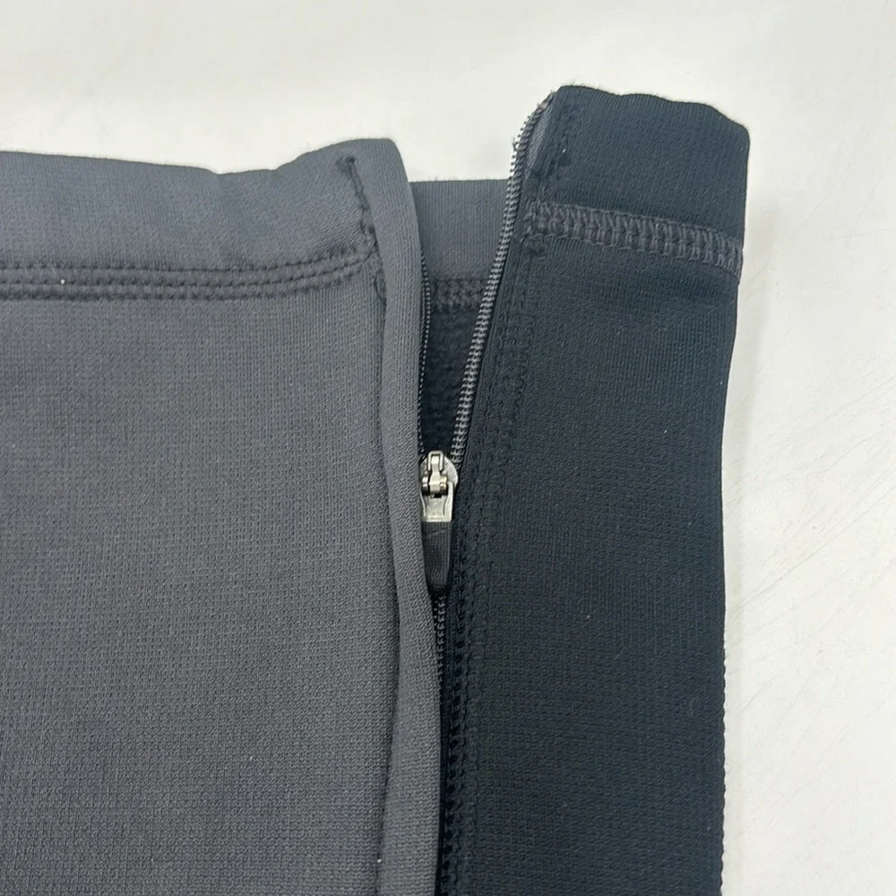 UEC Nike fleece joggers size XS gray/ black